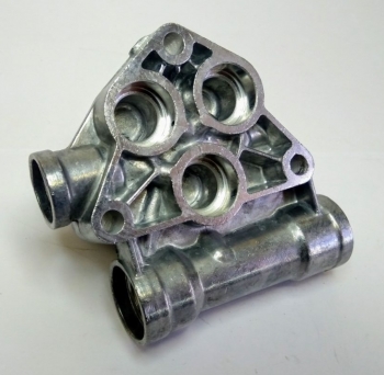 Корпус помпы N000-023-102 для моек АВД-160, АВД-П180, HPW-180B