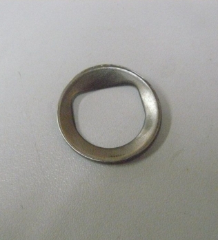 Пластина фиксирующая D32 U351-801-005 для перфораторов ЗП-470Э, ЗП-32-1100 К