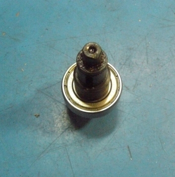 Шпиндель под шпонку M6 U505-200-032 для пилы ЗПД-2000