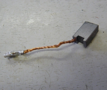 Щетка графитовая (пара) 7х12х19 U503-181-045-W для ЗУШМ-180-1800П_z01, ЗШ-П45-2100 ПВТК