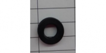 Сальник D18xd10x5 N000-016-915 для П-32-1200 М, ЗП-32-1100 К