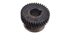 Шестерня D32.8хd12х23 Z37 N000-024-412 для пилы ЗПТ-210-1400 Л